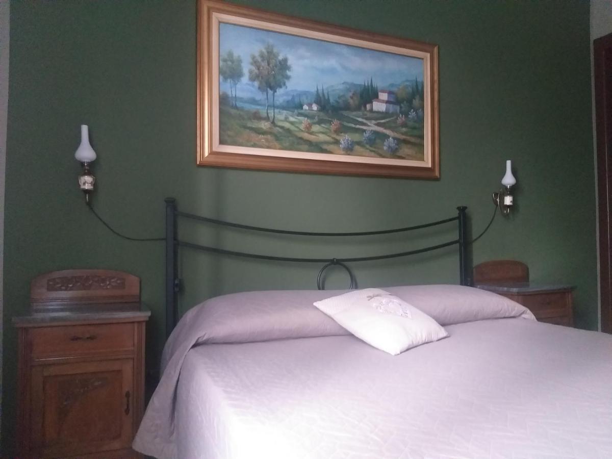 Mosci'S Bed & Beer Bed and Breakfast San Damiano dʼAsti Exteriör bild