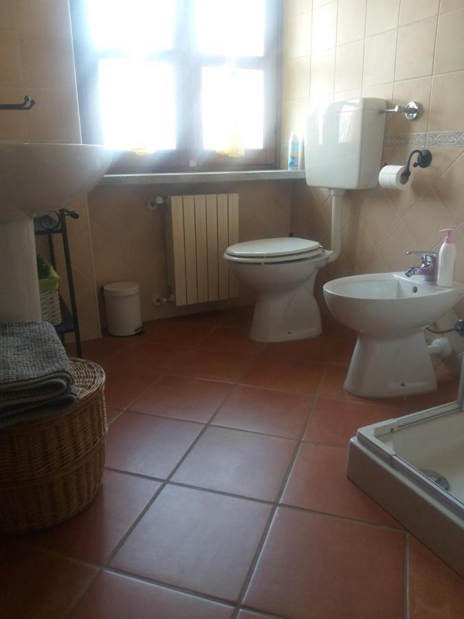Mosci'S Bed & Beer Bed and Breakfast San Damiano dʼAsti Exteriör bild